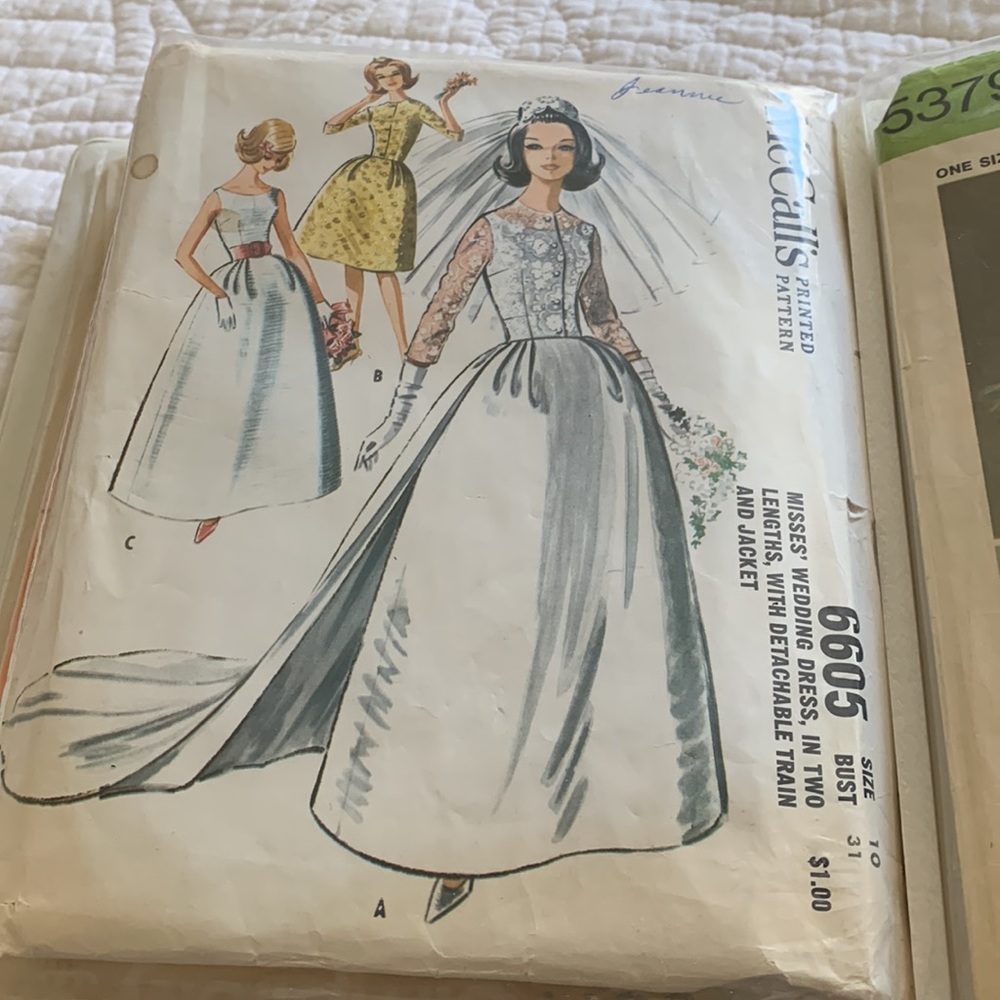 VTG Sewing Patterns, Bundle